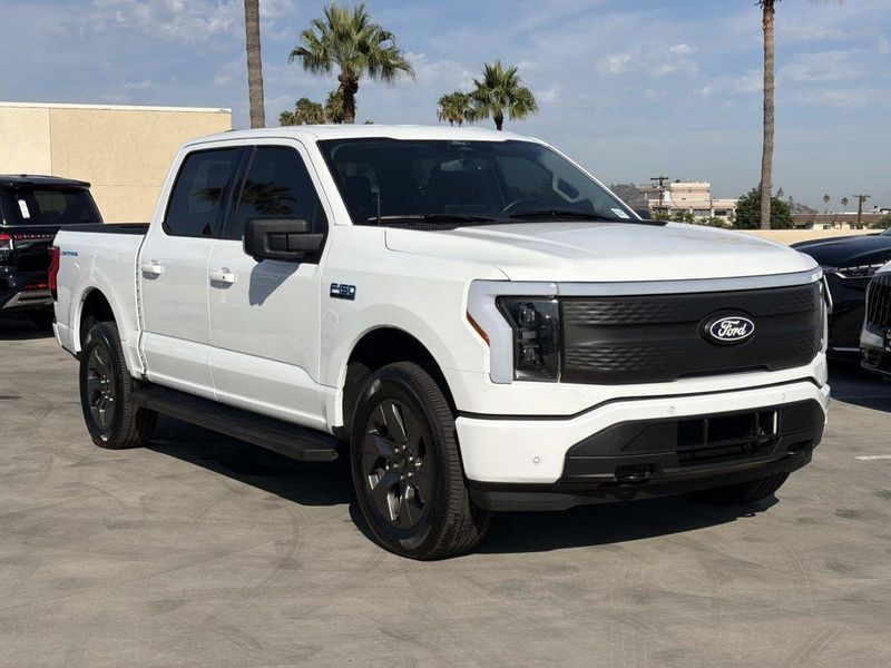 2024 Ford F-150 Lightning in Glendale, CA