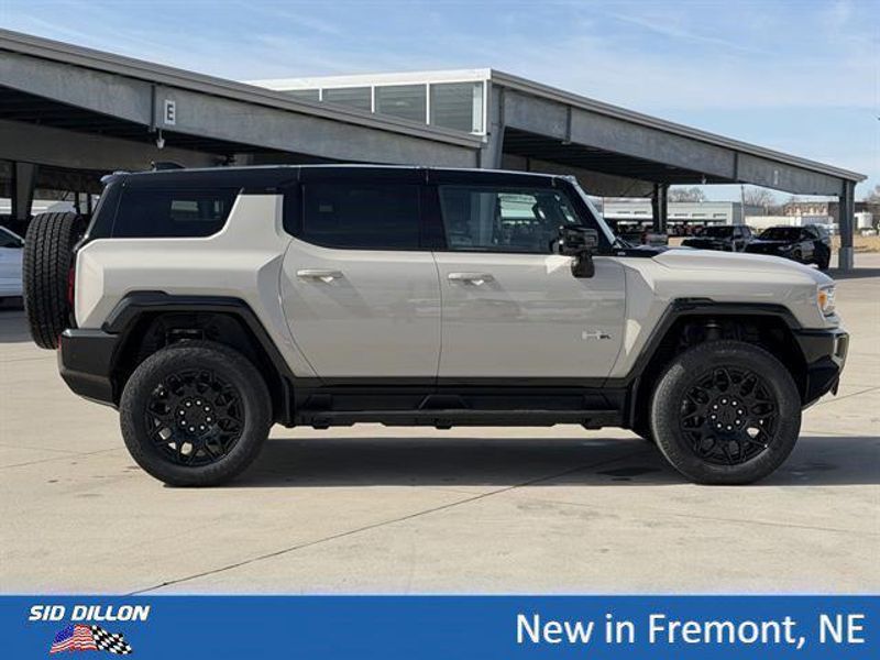 2026 GMC HUMMER EV SUV in Fremont, NE