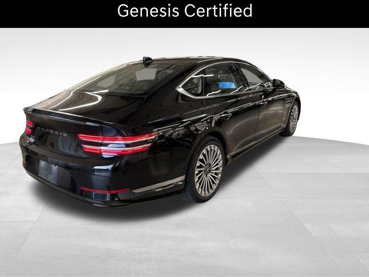 undefined. Enlarge image 3