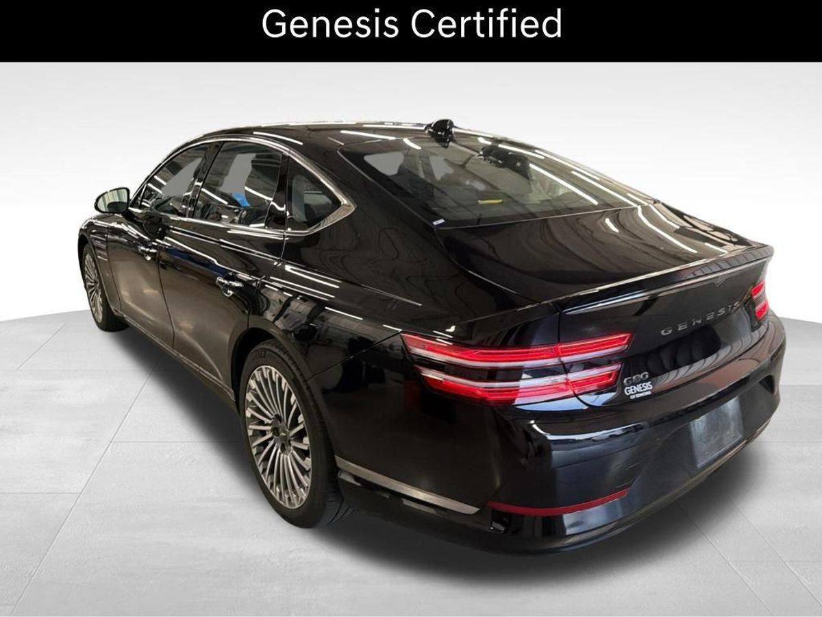 undefined. Enlarge image 4