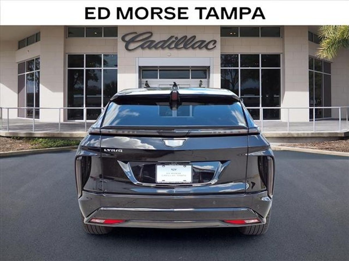 undefined. Enlarge image 4