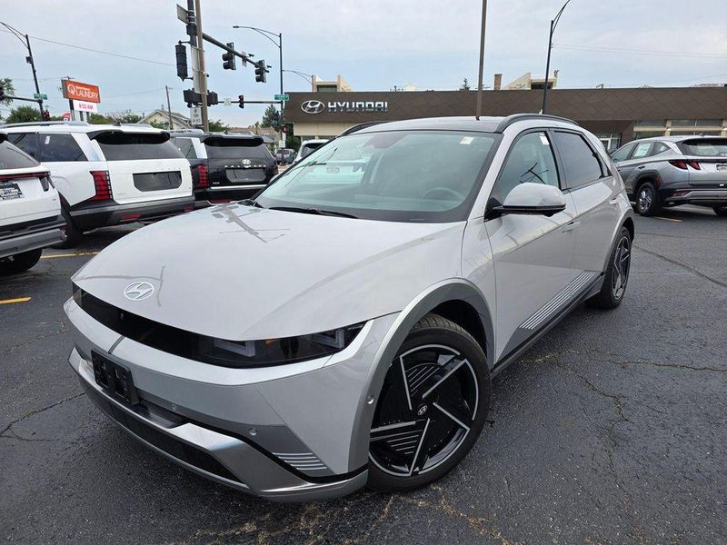 2025 Hyundai IONIQ 5 in Chicago, IL