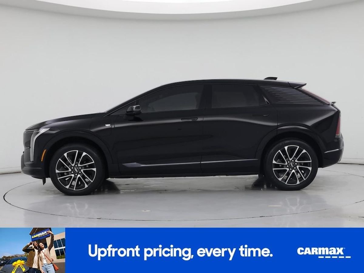 undefined. Enlarge image 3