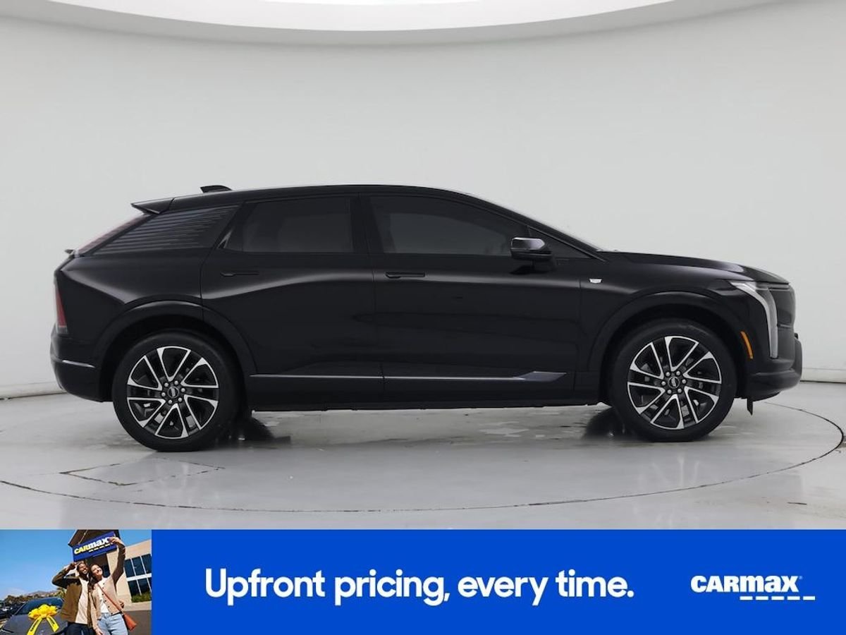 undefined. Enlarge image 9