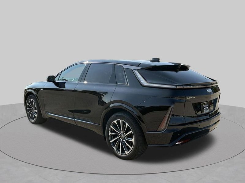2024 Cadillac LYRIQ in Lincolnwood, IL
