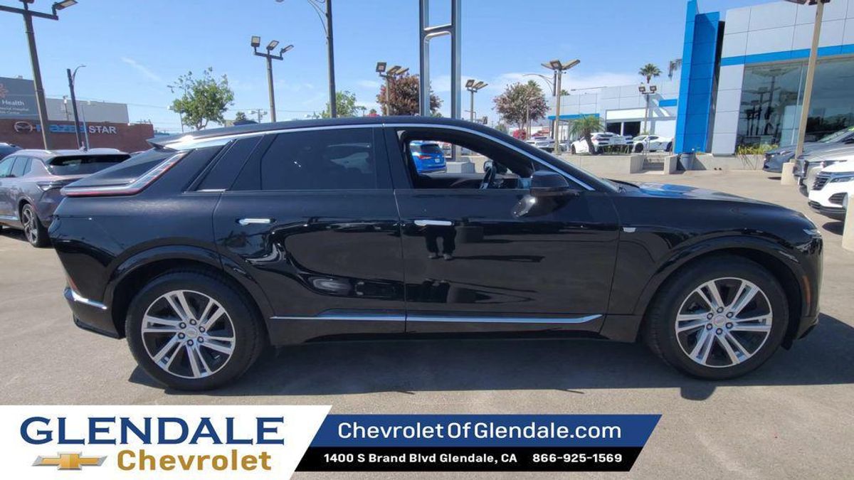 undefined. Enlarge image 9