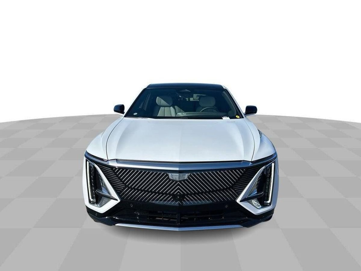 undefined. Enlarge image 3