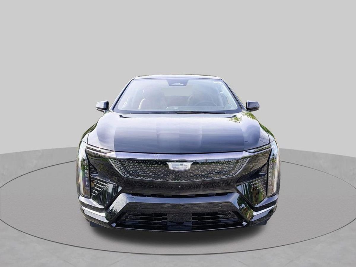 undefined. Enlarge image 4