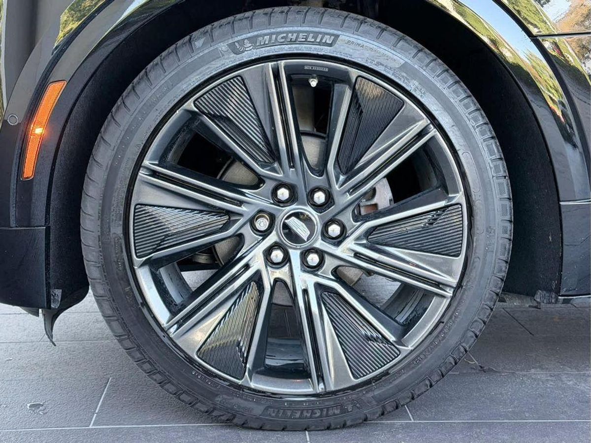 undefined. Enlarge image 12