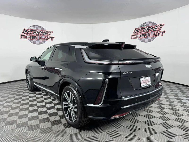 2024 Cadillac LYRIQ in Lincoln, NE