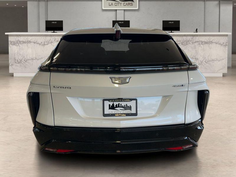2024 Cadillac LYRIQ in Inglewood, CA