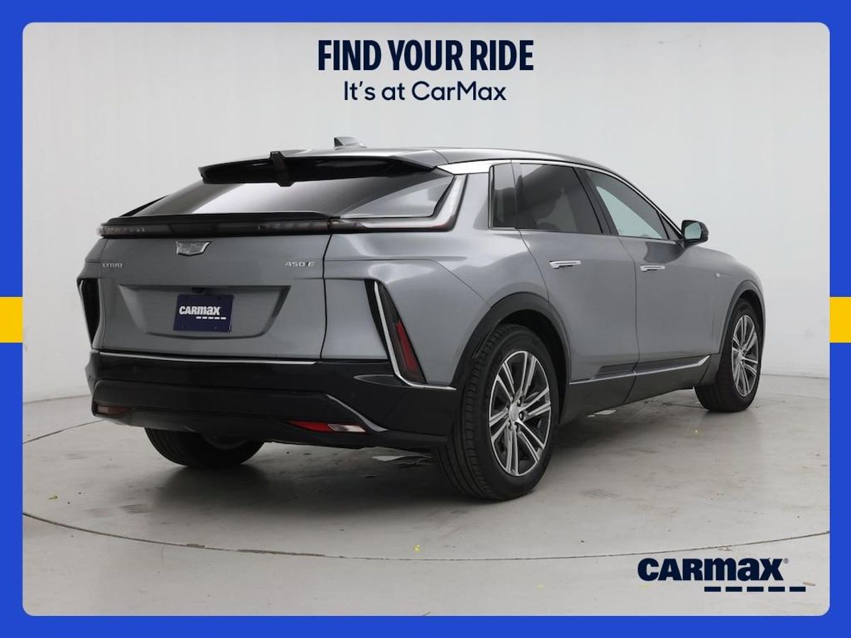 undefined. Enlarge image 9