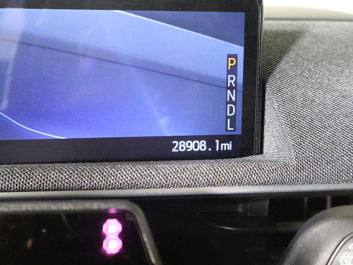 undefined. Enlarge image 39