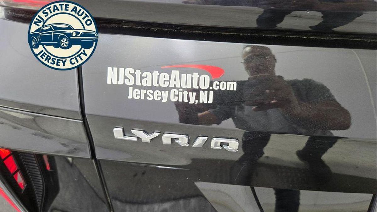 undefined. Enlarge image 32