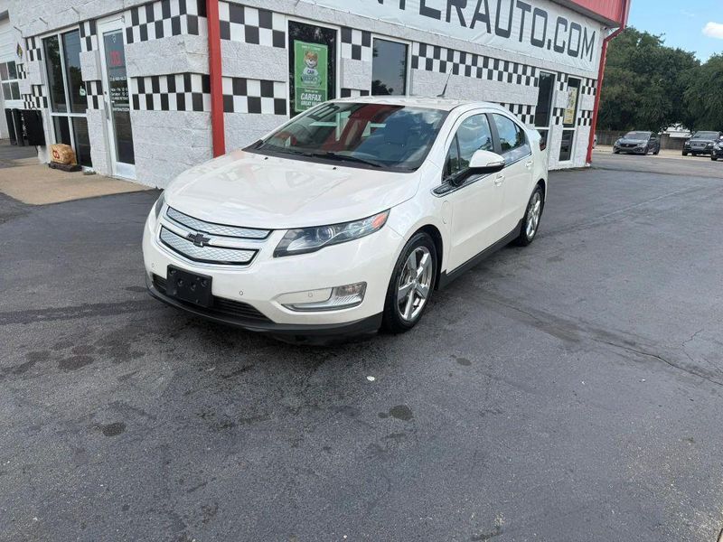 2013 Chevrolet Volt in Wichita, KS