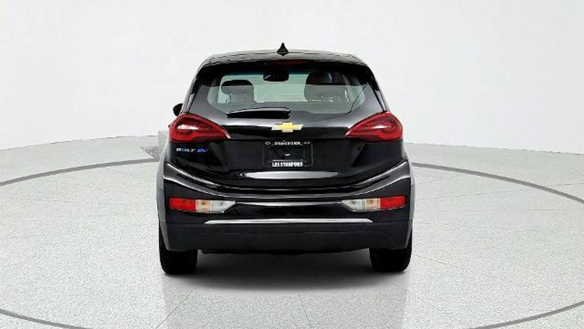 undefined. Enlarge image 5