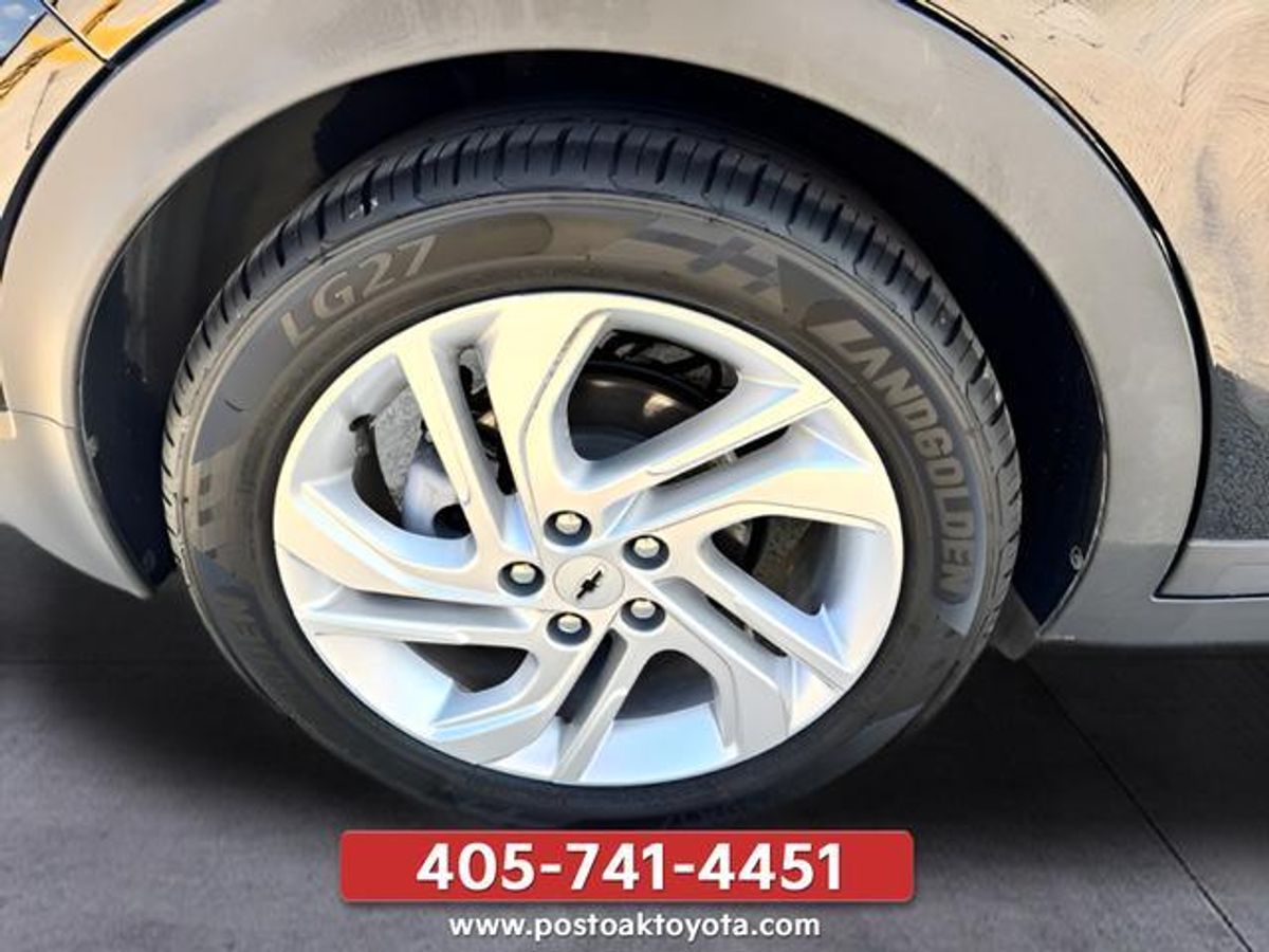 undefined. Enlarge image 125