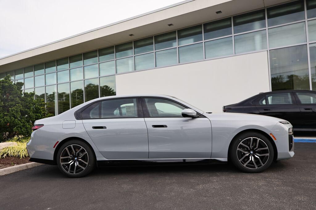 2026 BMW i7 in Virginia Beach, VA