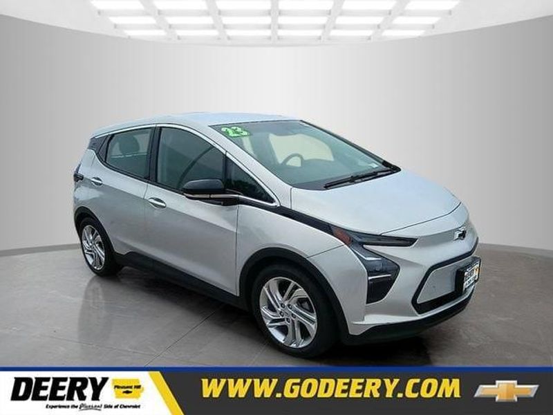 2023 Chevrolet Bolt EV in Pleasant Hill, IA