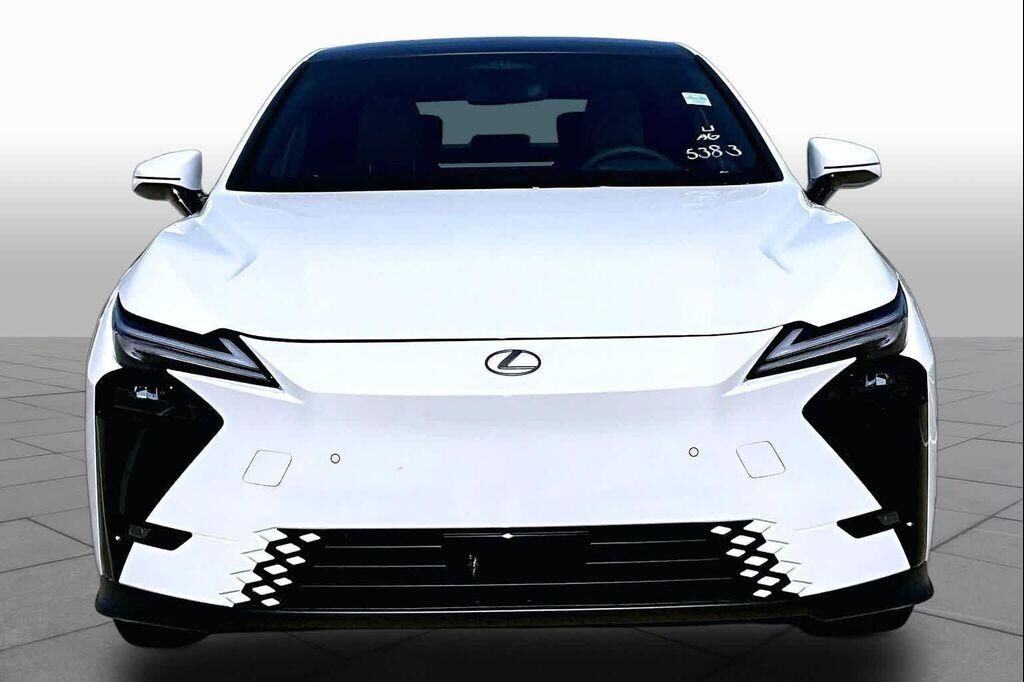 2026 Lexus ES 350e