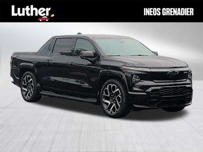 2024 Chevrolet Silverado EV in St. Louis Park, MN