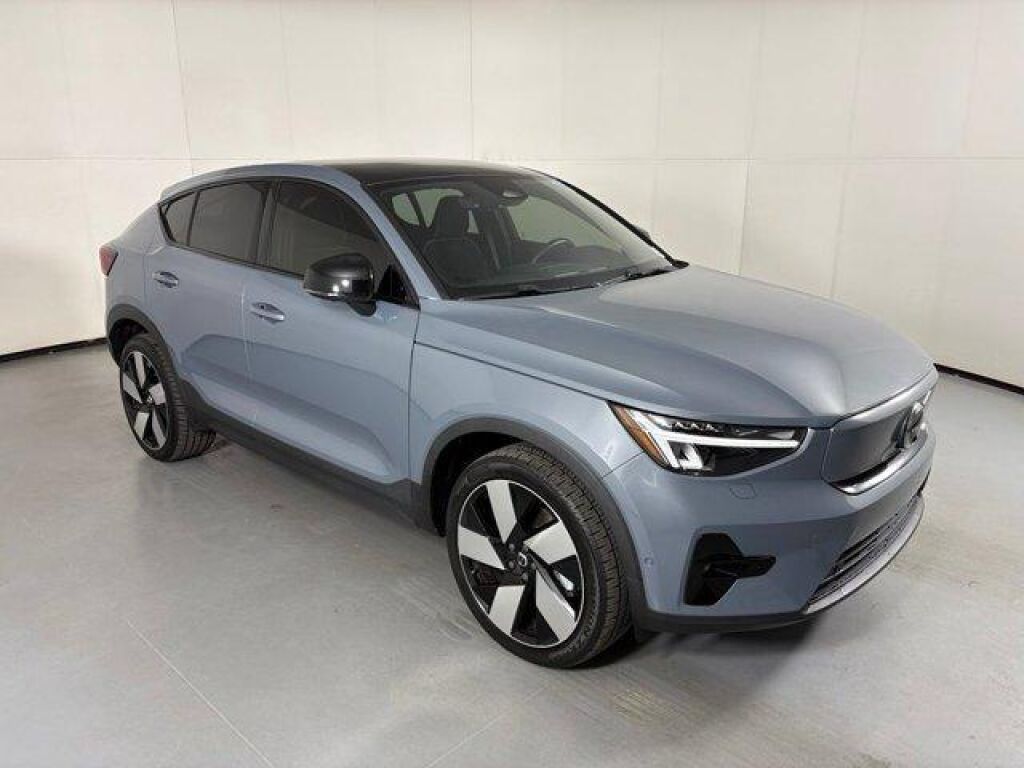 2023 Volvo C40 Recharge Pure Electric