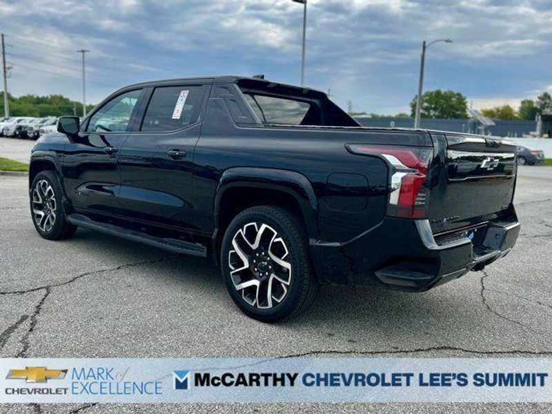 2024 Chevrolet Silverado EV in Lee's Summit, MO