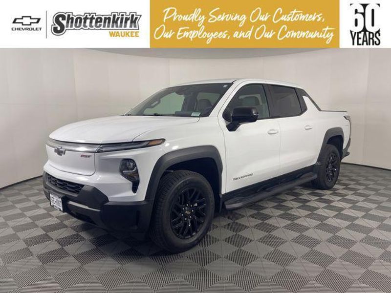 2024 Chevrolet Silverado EV in Waukee, IA