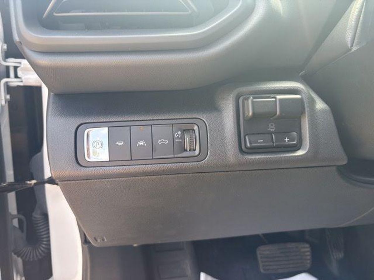 undefined. Enlarge image 122