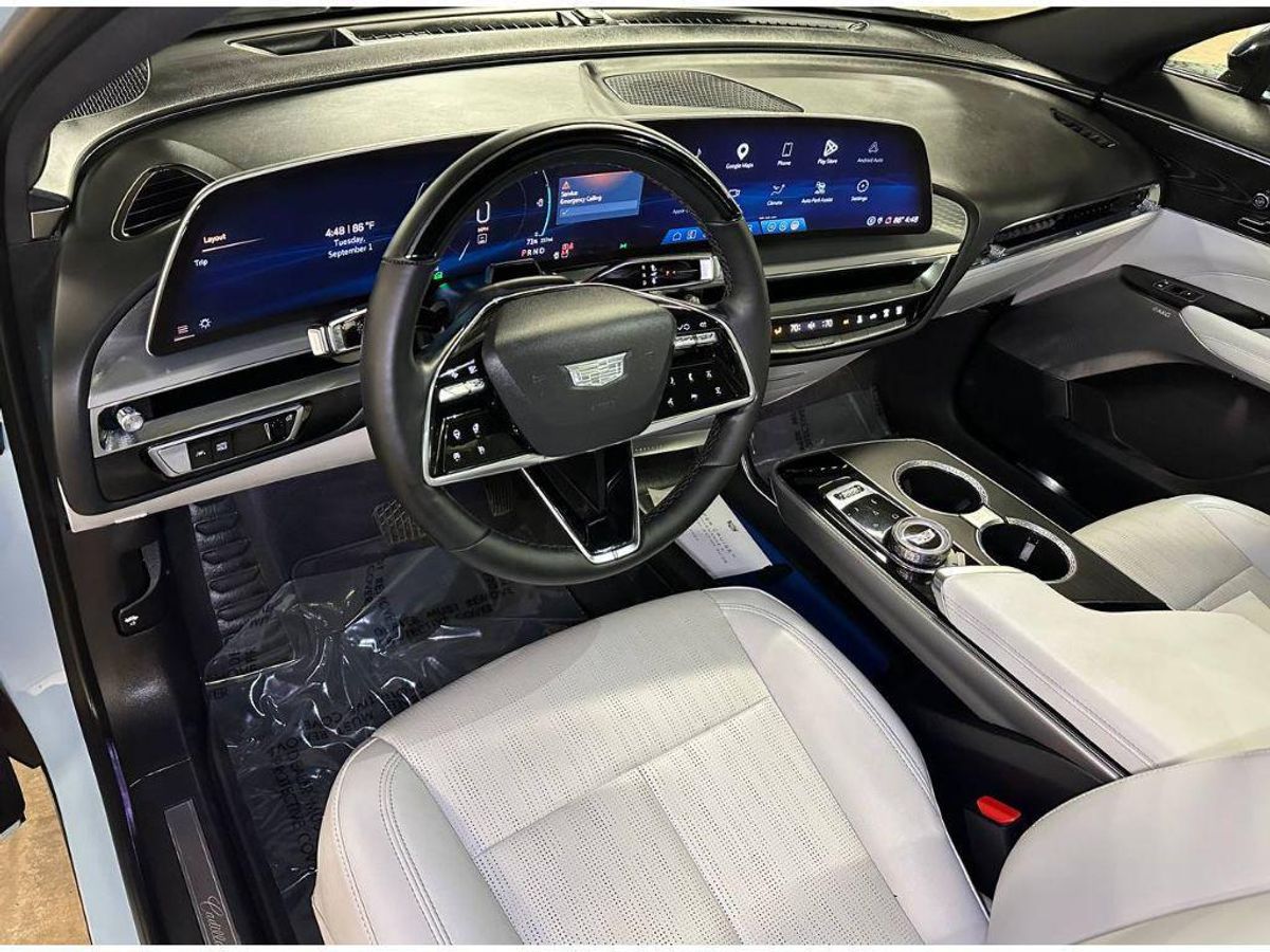 undefined. Enlarge image 61