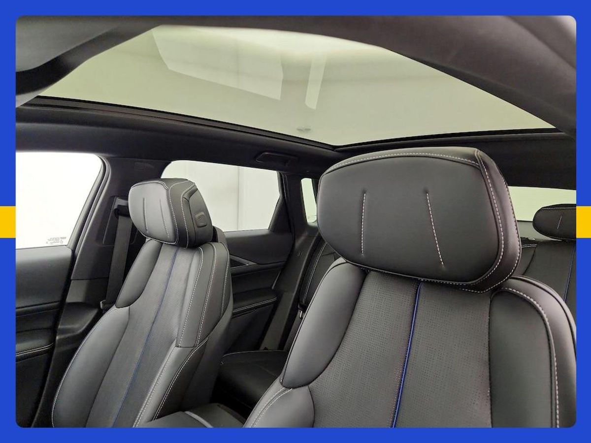 undefined. Enlarge image 112