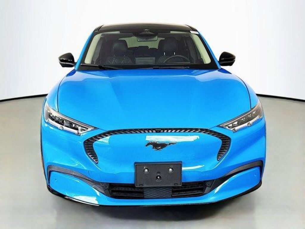 2023 Ford Mustang Mach-E