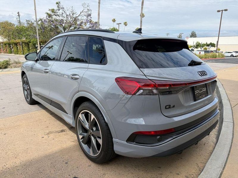 2024 Audi Q4 e-tron in Glendale, CA
