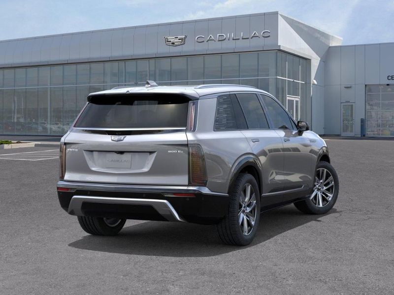 2026 Cadillac VISTIQ in Warren, MI