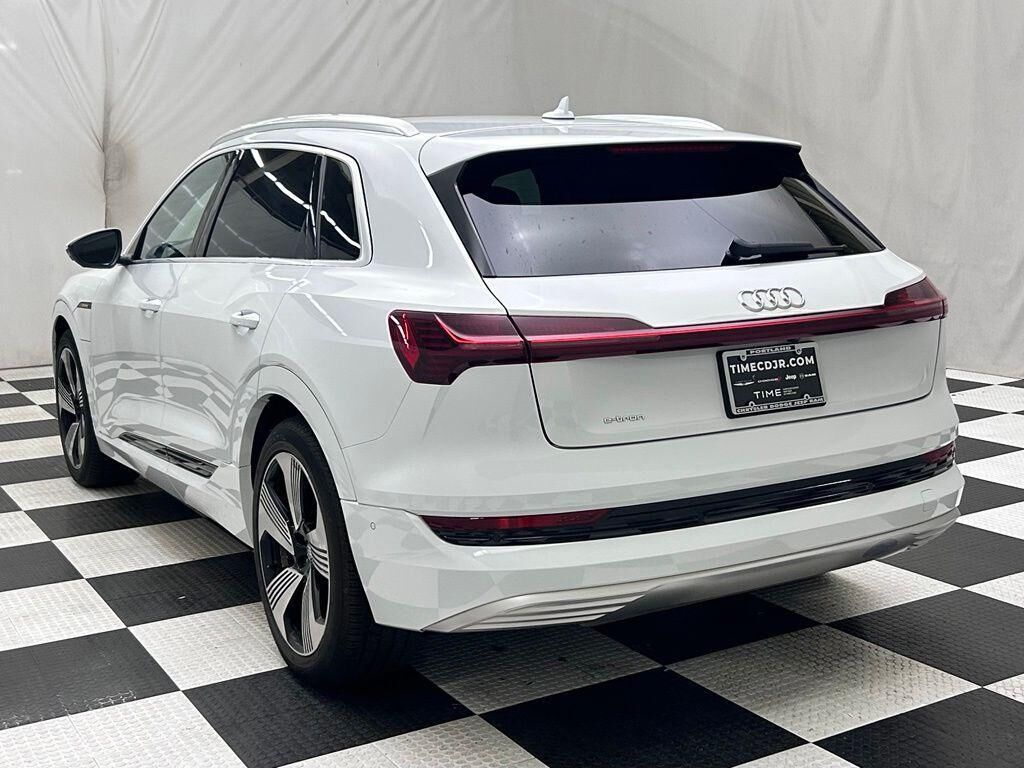 2019 Audi e-tron