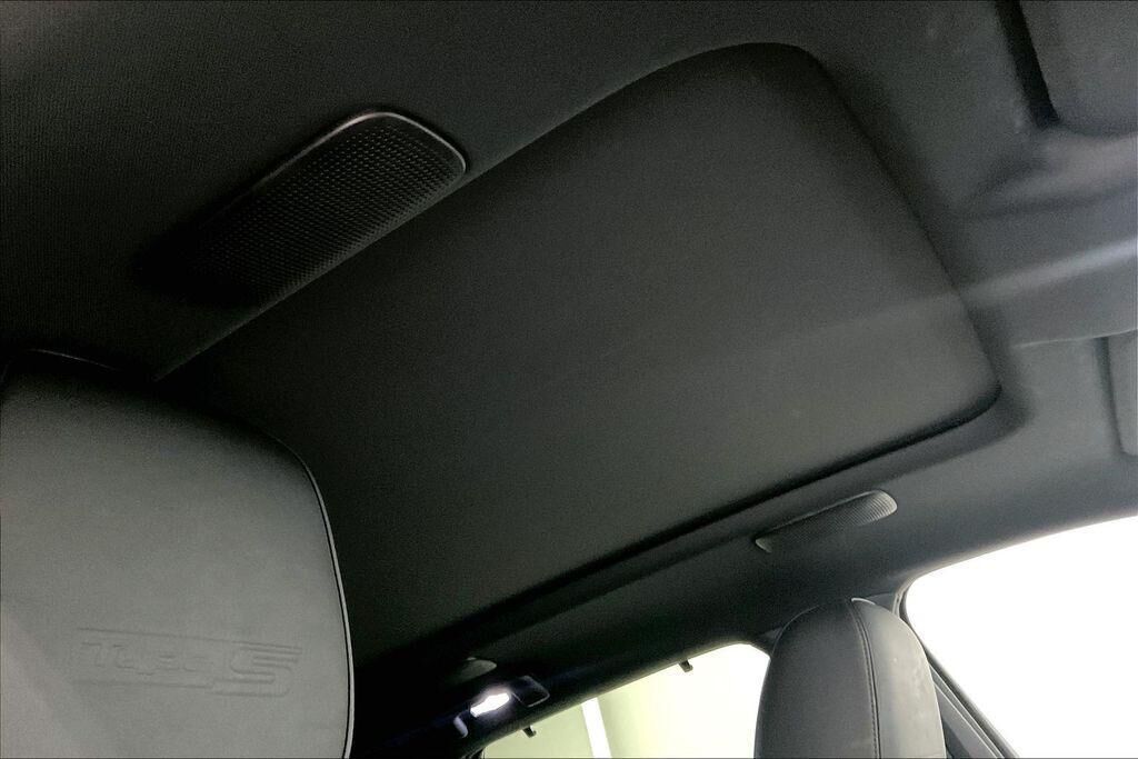 undefined. Enlarge image 21