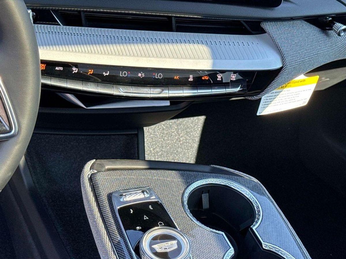 undefined. Enlarge image 90