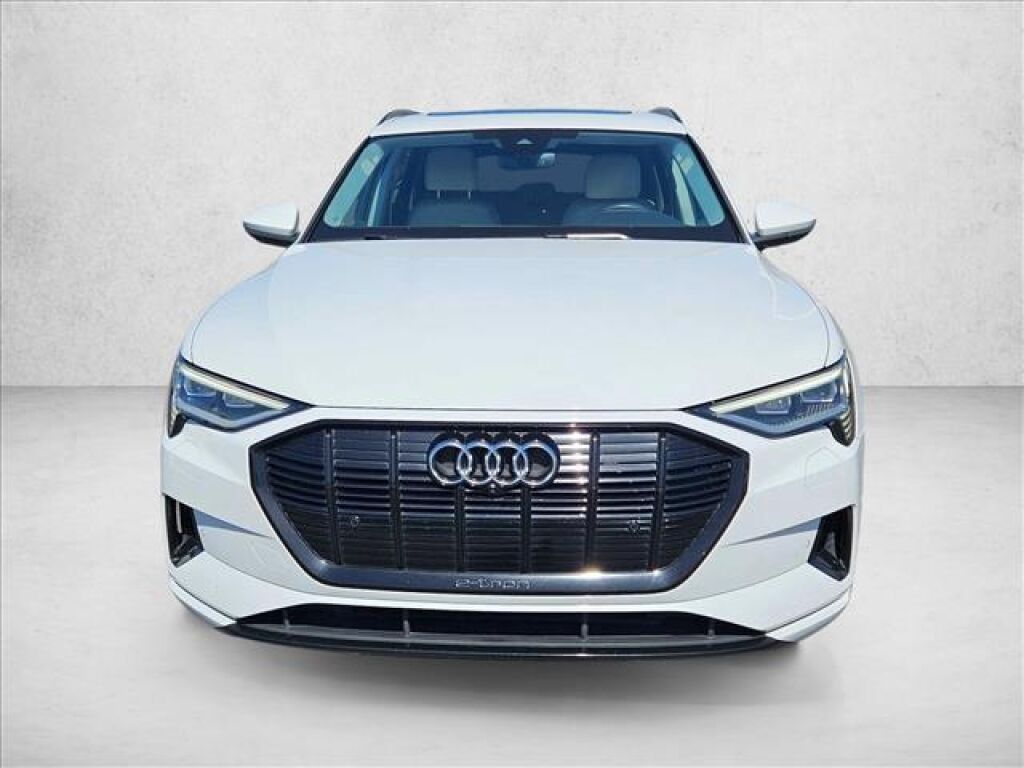 2023 Audi e-tron