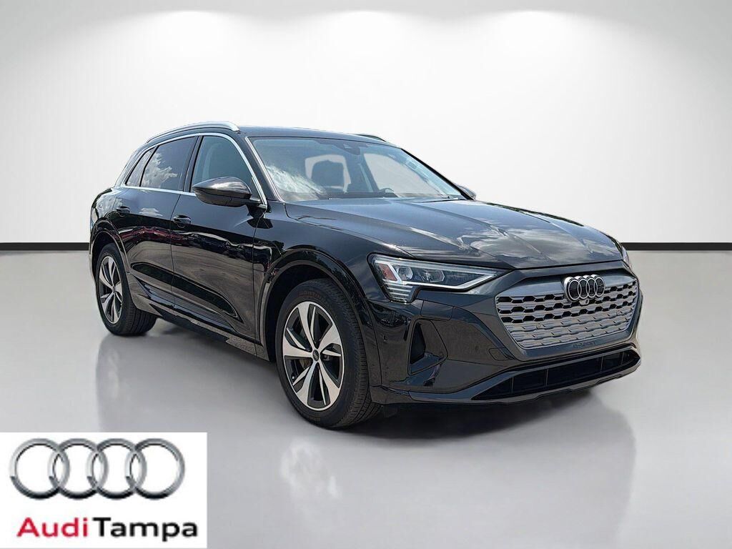 2024 Audi Q8 e-tron