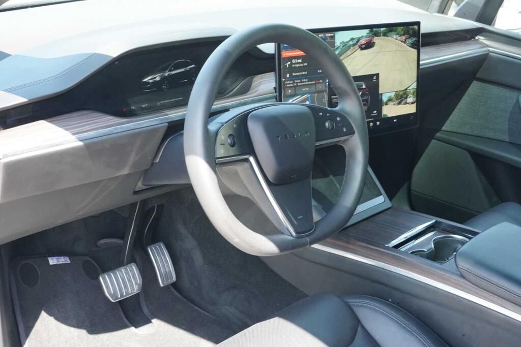 2024 Tesla Model X