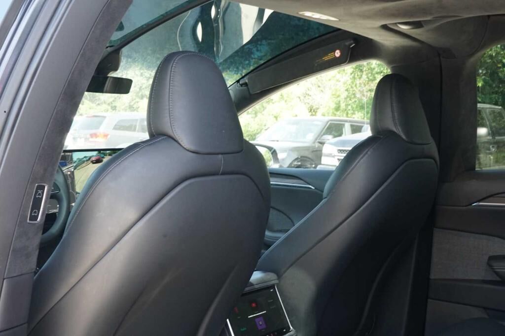 undefined. Enlarge image 6