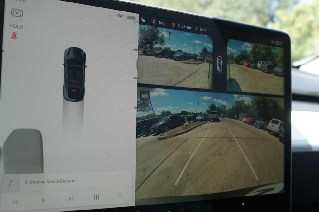 undefined. Enlarge image 11