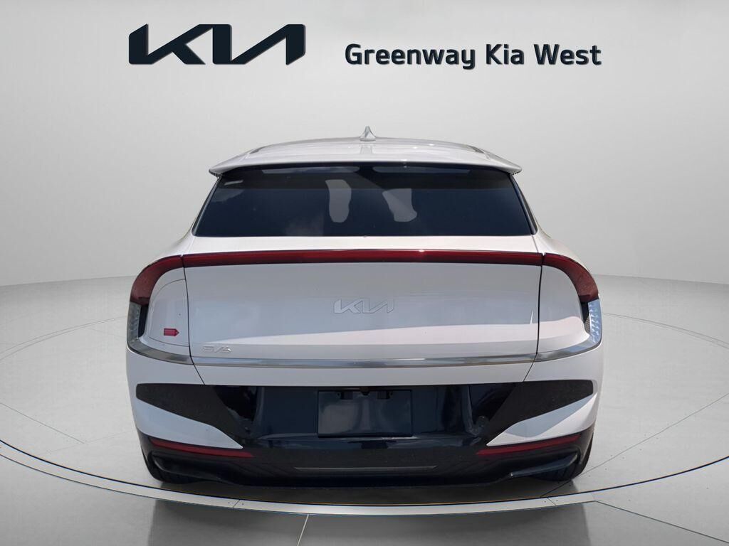 undefined. Enlarge image 7
