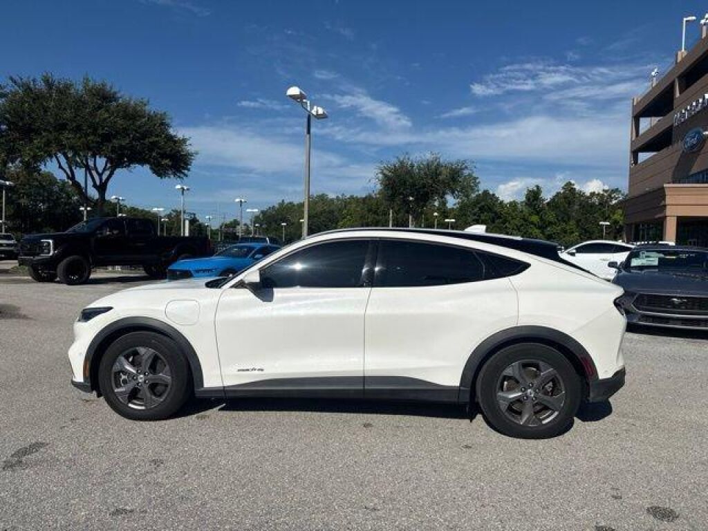2021 Ford Mustang Mach-E