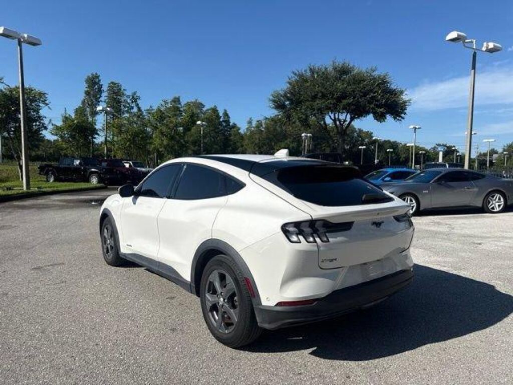 2021 Ford Mustang Mach-E