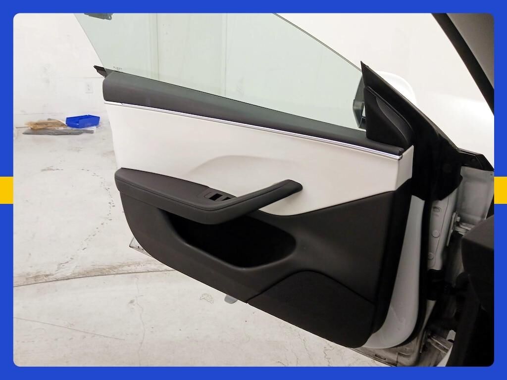 undefined. Enlarge image 15