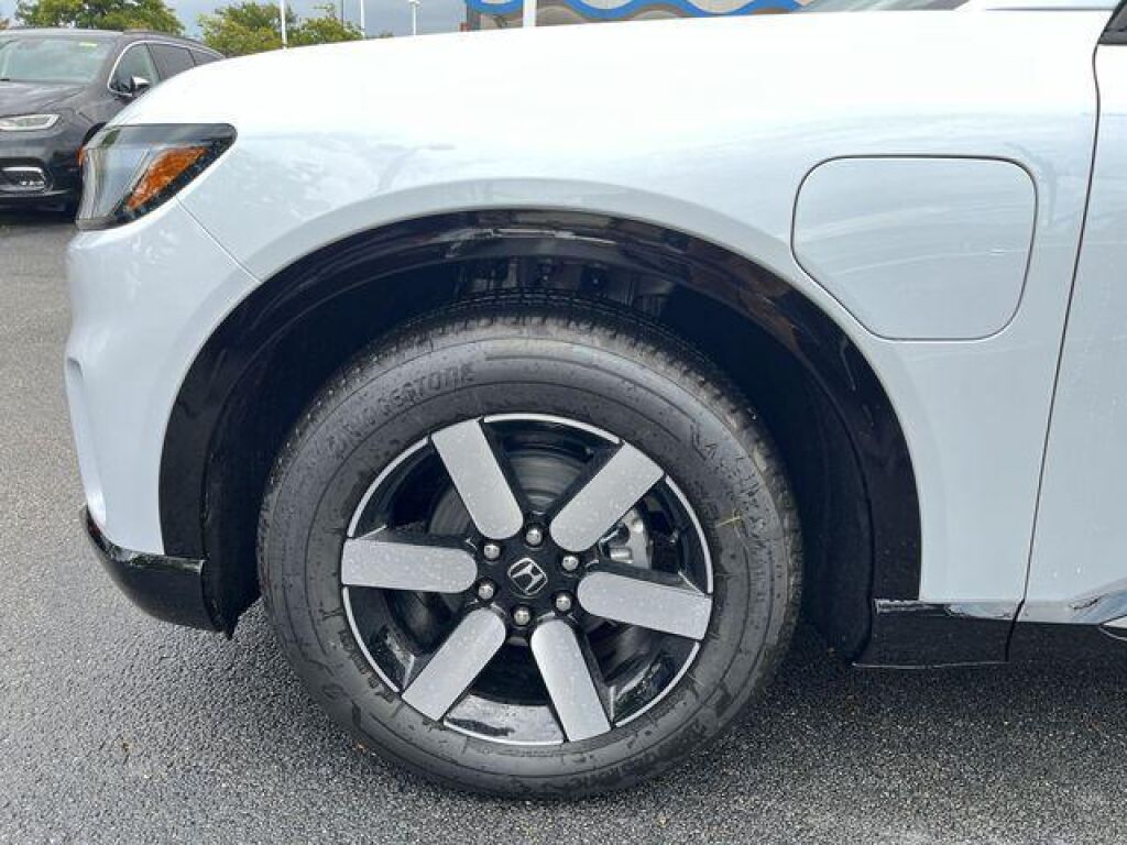 undefined. Enlarge image 21