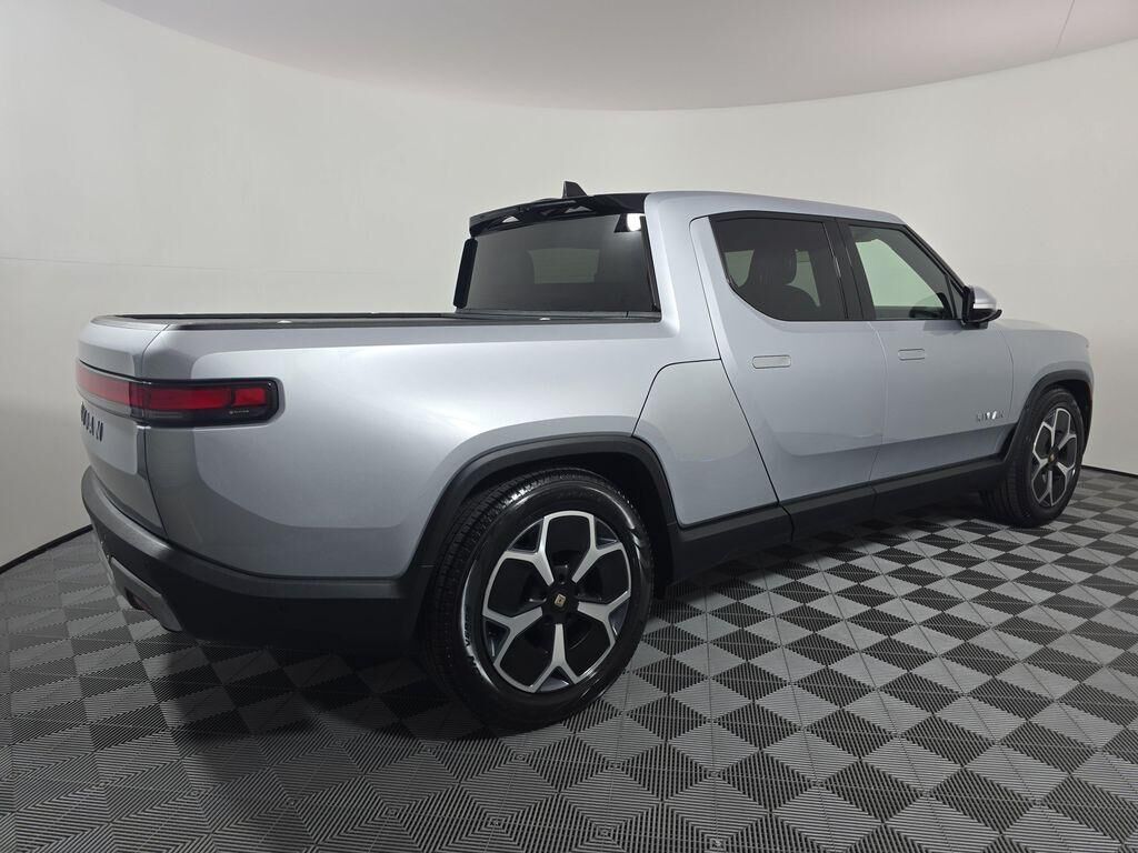 2024 Rivian R1T