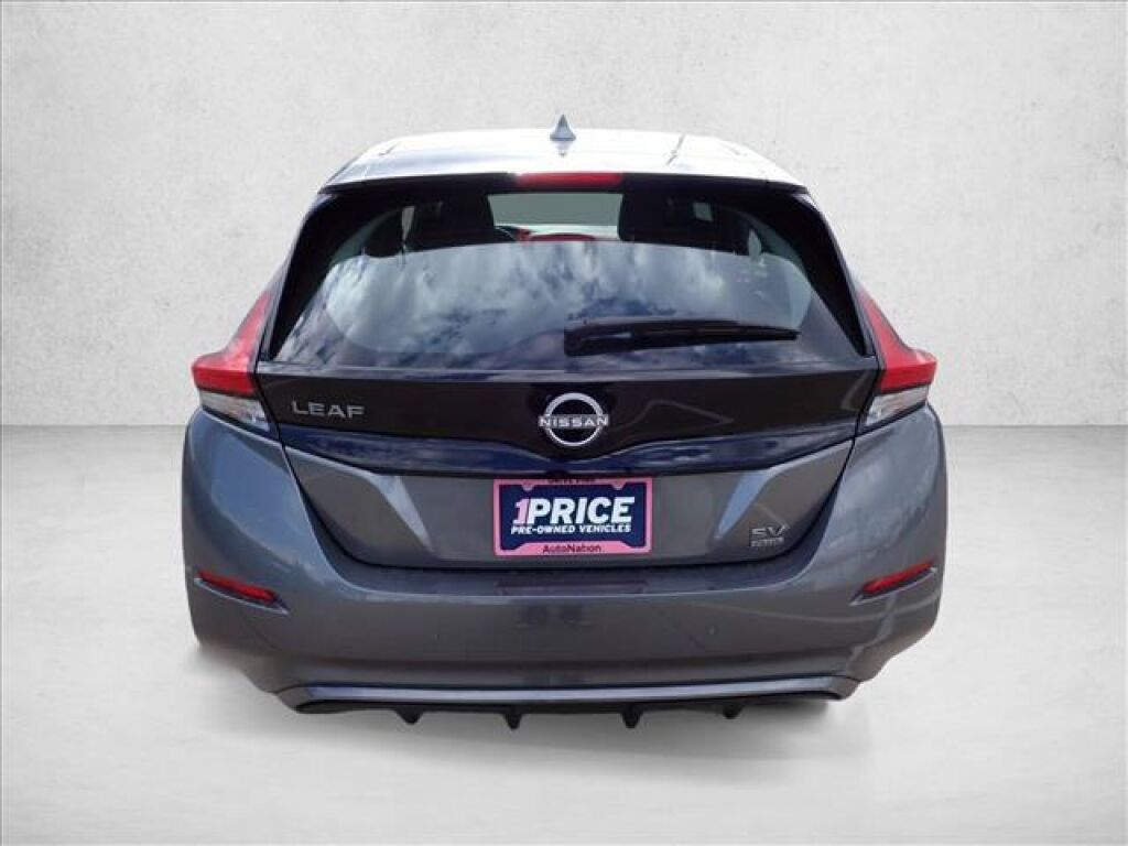 2024 Nissan Leaf
