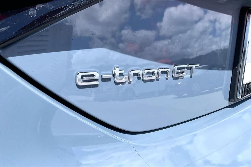 undefined. Enlarge image 7